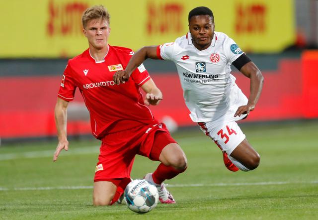 使在赛事中 使在赛事中